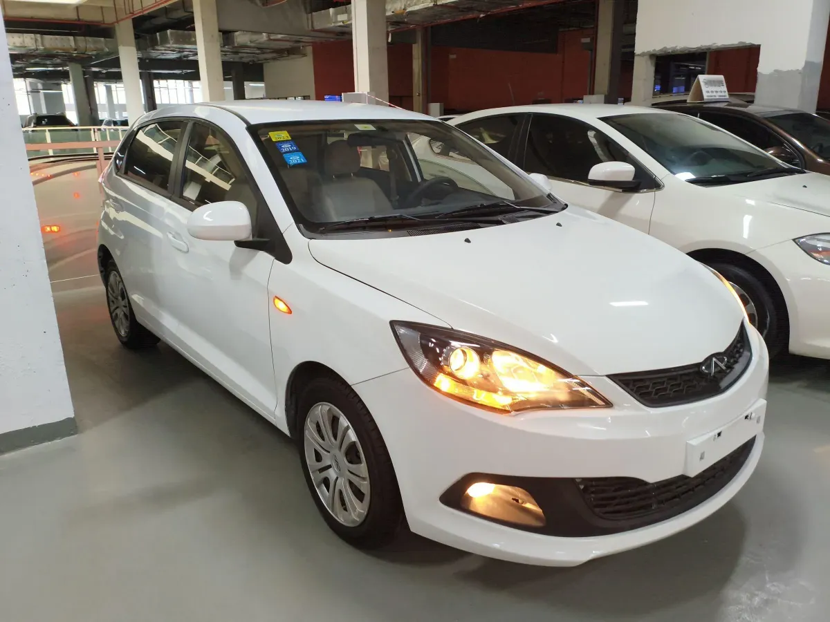 2013 Chery Fulwin 2 1.5L 109HP L4 5AMT,autocango,china used car exporter,china ev exporter,chinese used car exporter,chinese used ev exporter