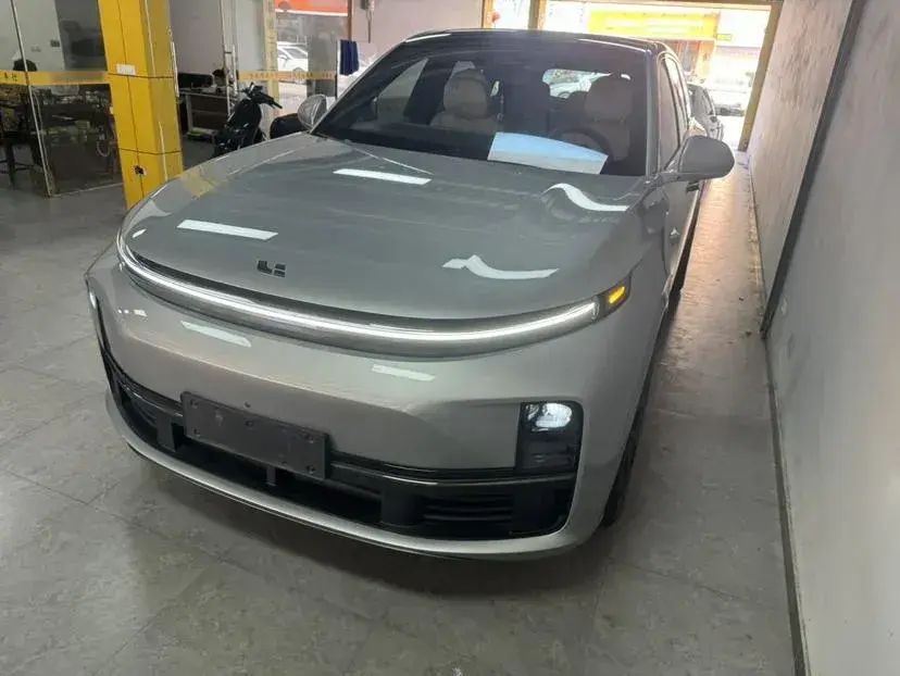2023 Li L7 Range Extended 154HP REEV 40.9KWH
