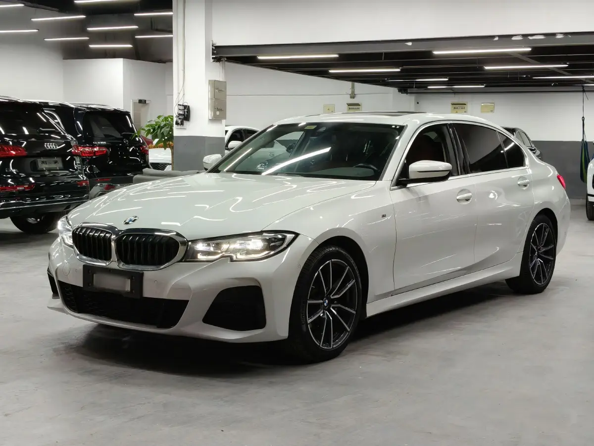 2021 BMW 3 Series 2.0T 184HP L4 8AT