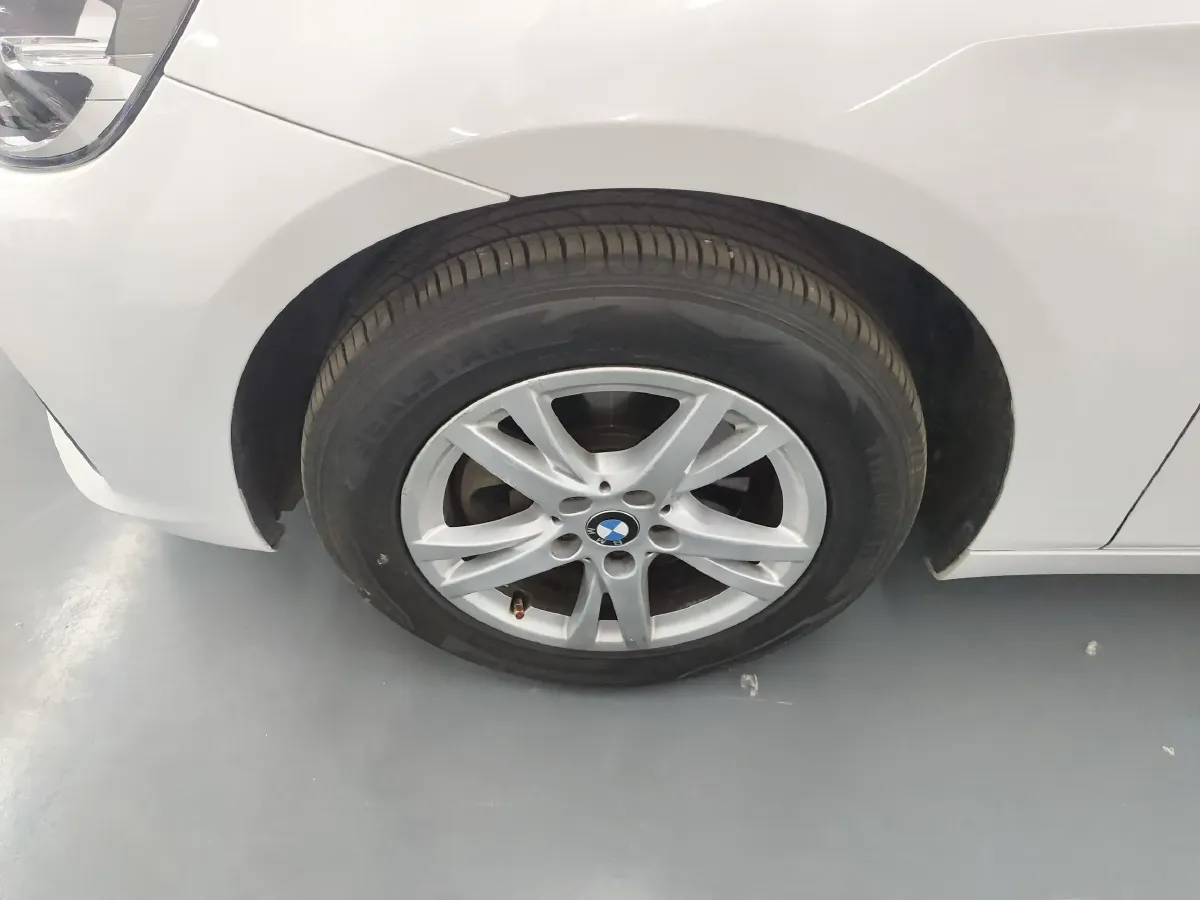 2015 BMW 2 Series SUV 1.5T 136HP L3 6AT,autocango,china used car exporter,china ev exporter,chinese used car exporter,chinese used ev exporter