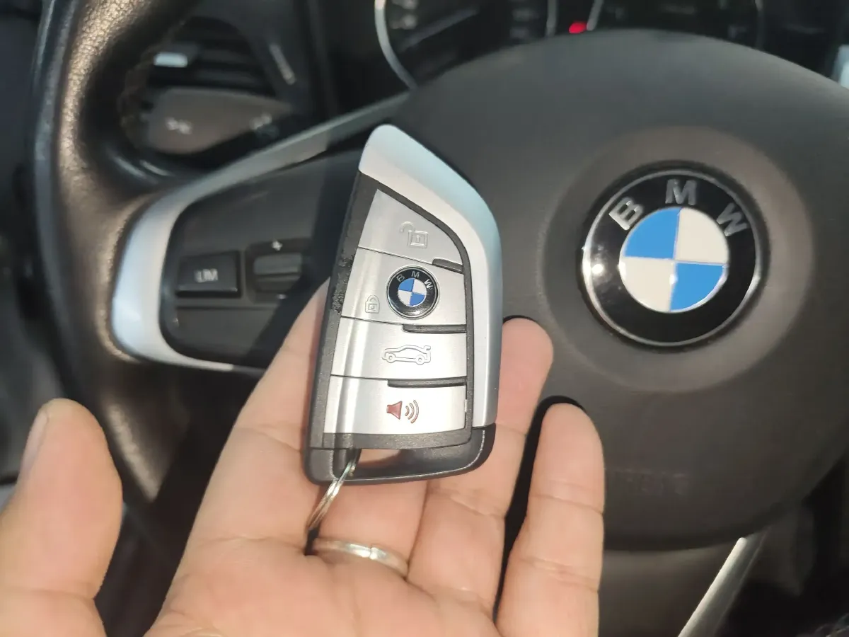 2015 BMW 2 Series SUV 1.5T 136HP L3 6AT,autocango,china used car exporter,china ev exporter,chinese used car exporter,chinese used ev exporter