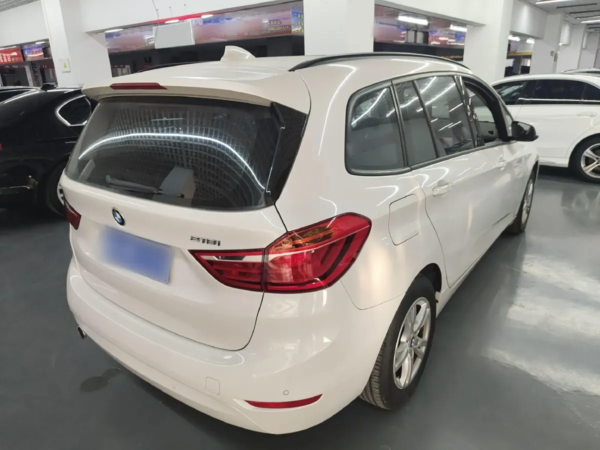 2015 BMW 2 Series SUV 1.5T 136HP L3 6AT,autocango,china used car exporter,china ev exporter,chinese used car exporter,chinese used ev exporter