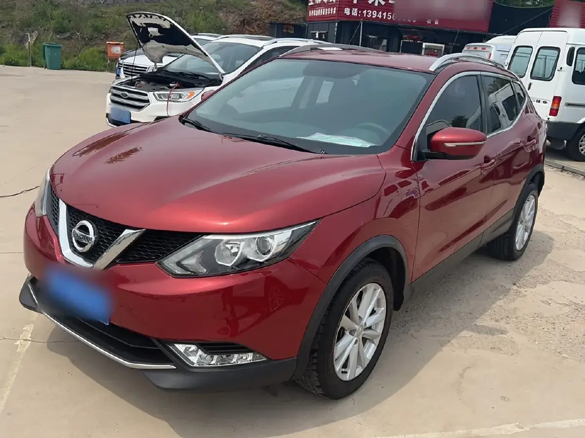 2016 Nissan Qashqai 2.0L 150HP L4 CVT