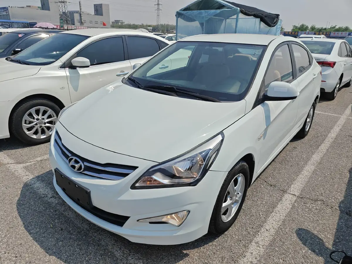 2016 Hyundai Reina 1.4L 107HP L4 4AT