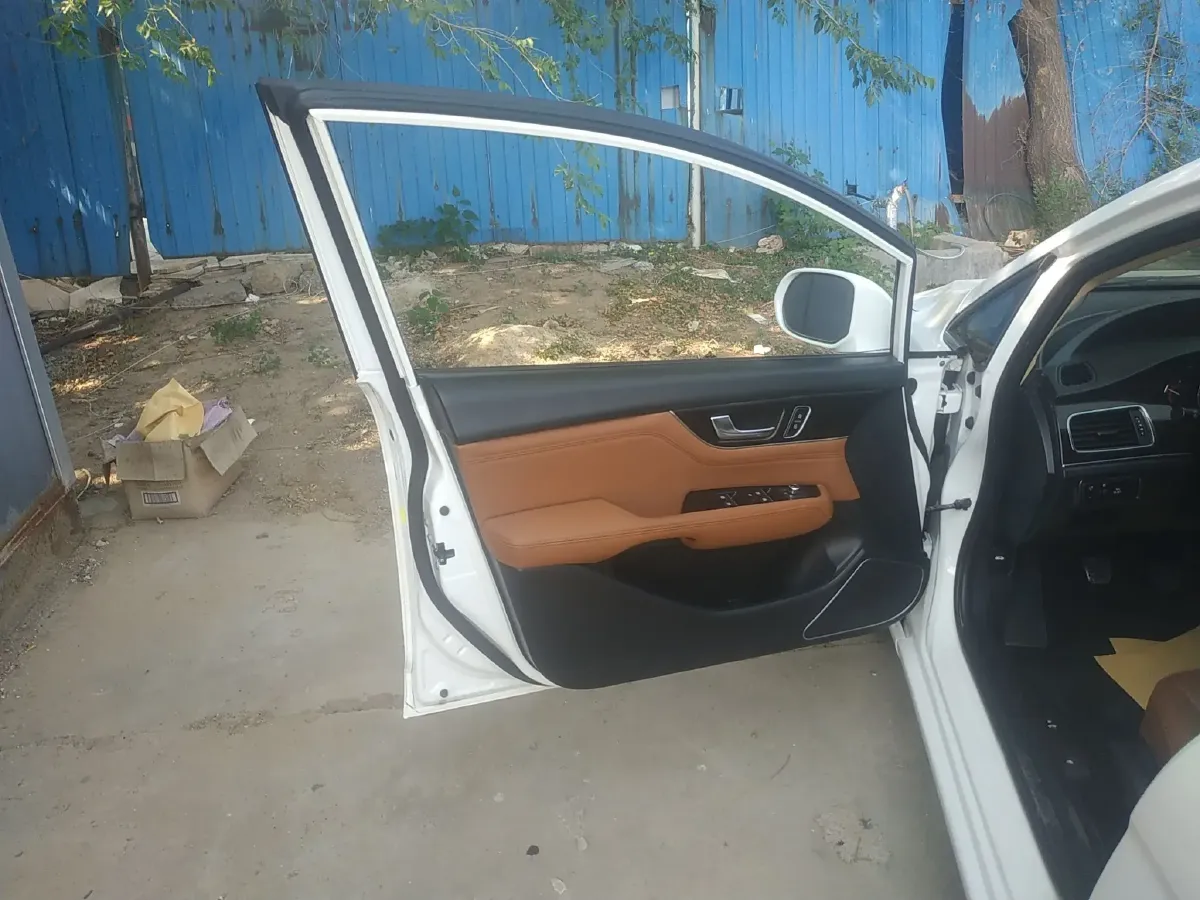 2016 Great Wall C50 1.5T 133HP L4 5MT,autocango,china used car exporter,china ev exporter,chinese used car exporter,chinese used ev exporter