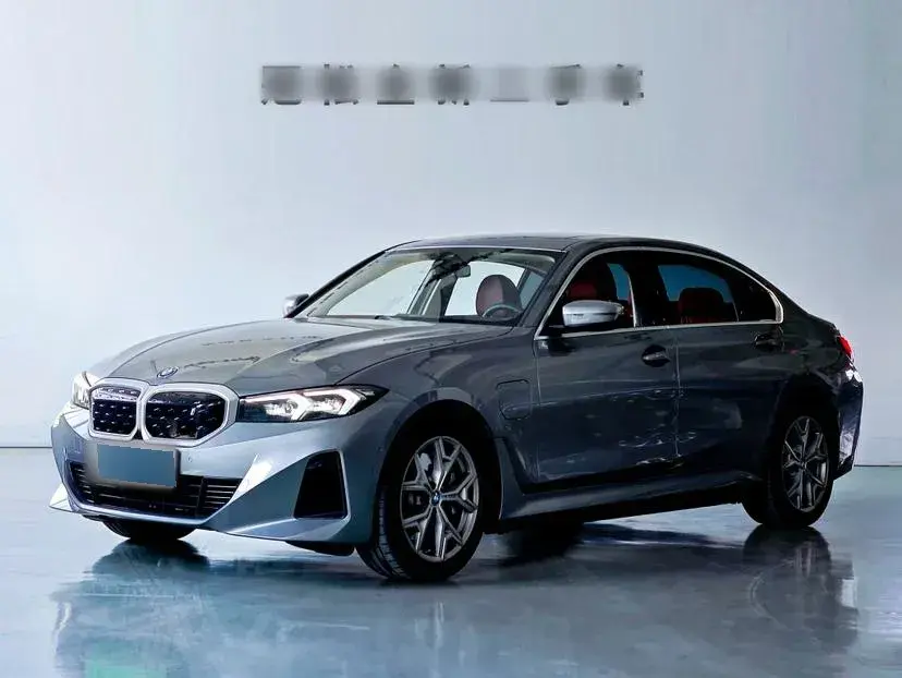 2024 BMW i3 BEV 70KWH