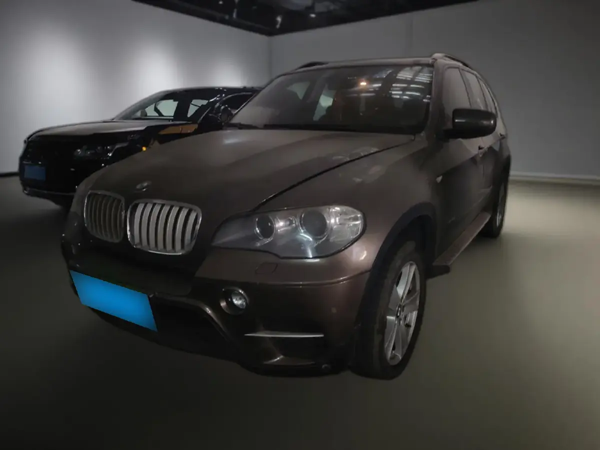 2011 BMW X5 3.0T 306HP L6 8AT