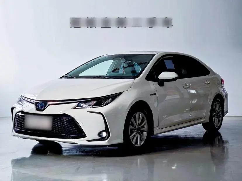 2023 Toyota Corolla 1.8L 98HP L4 E-CVT Hybrid
