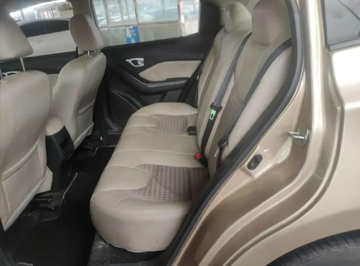 2014 GAC Trumpchi GA3S 1.6L 122HP L4 5MT,autocango,china used car exporter,china ev exporter,chinese used car exporter,chinese used ev exporter