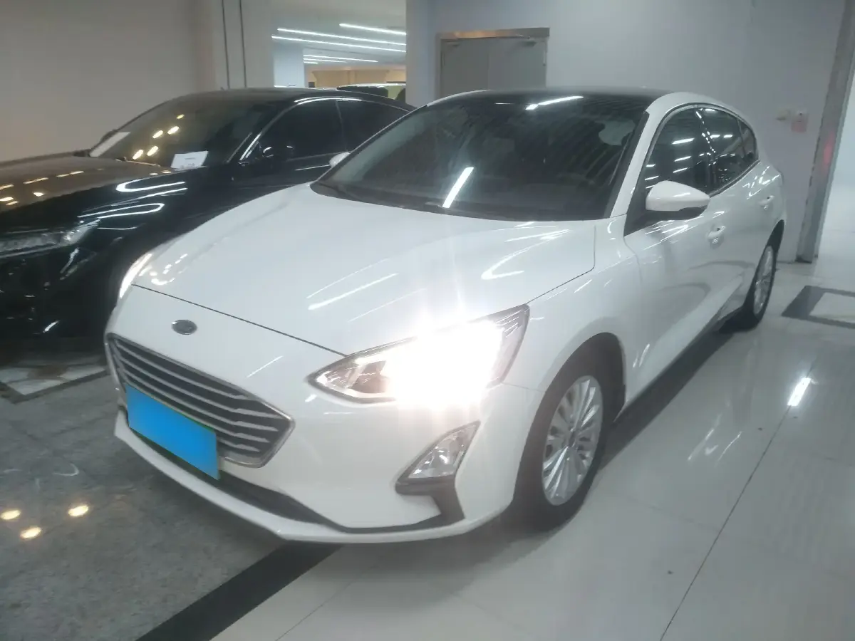 2019 Ford Focus 1.0T 128HP L3 8AT