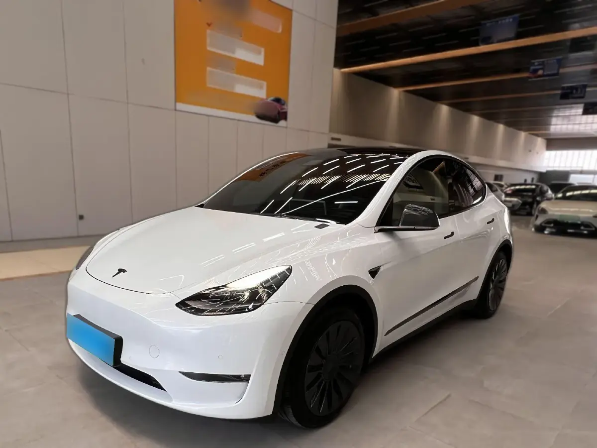 2021 Tesla Model Y BEV 60KWH