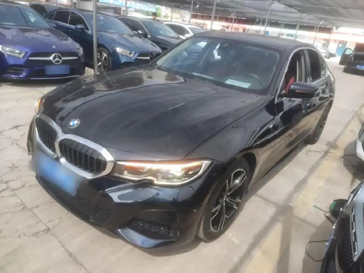2022 BMW 3 Series 2.0T 184HP L4 8AT