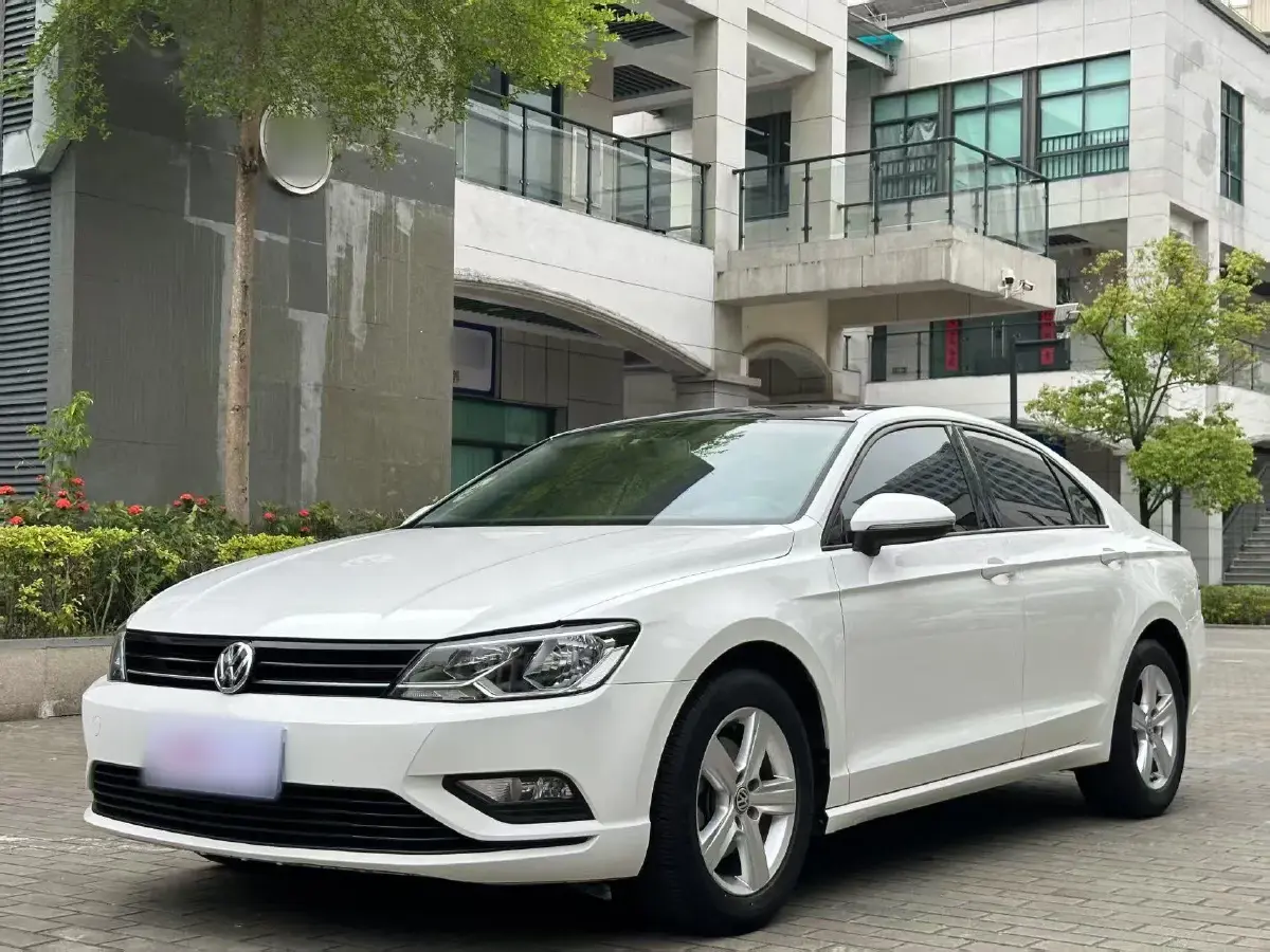 2018 Volkswagen Lamando 1.4T 131HP L4 7DCT