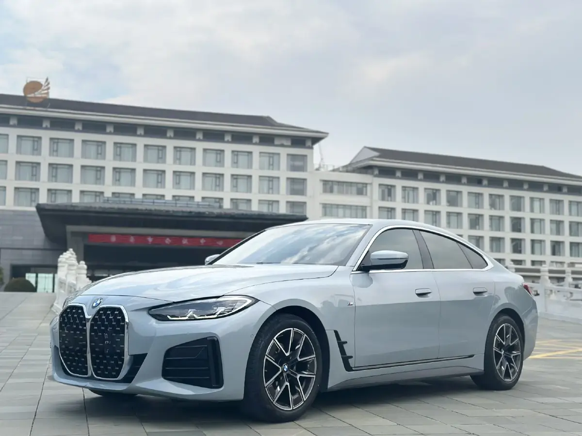 2023 BMW 4 Series 2.0T 184HP L4 8AT