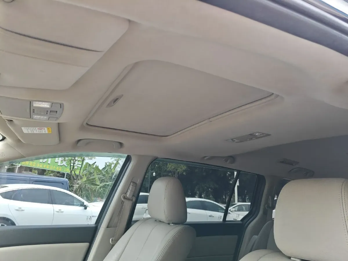 2013 Mazda 8 2.5L 163HP L4 5AT,autocango,china used car exporter,china ev exporter,chinese used car exporter,chinese used ev exporter