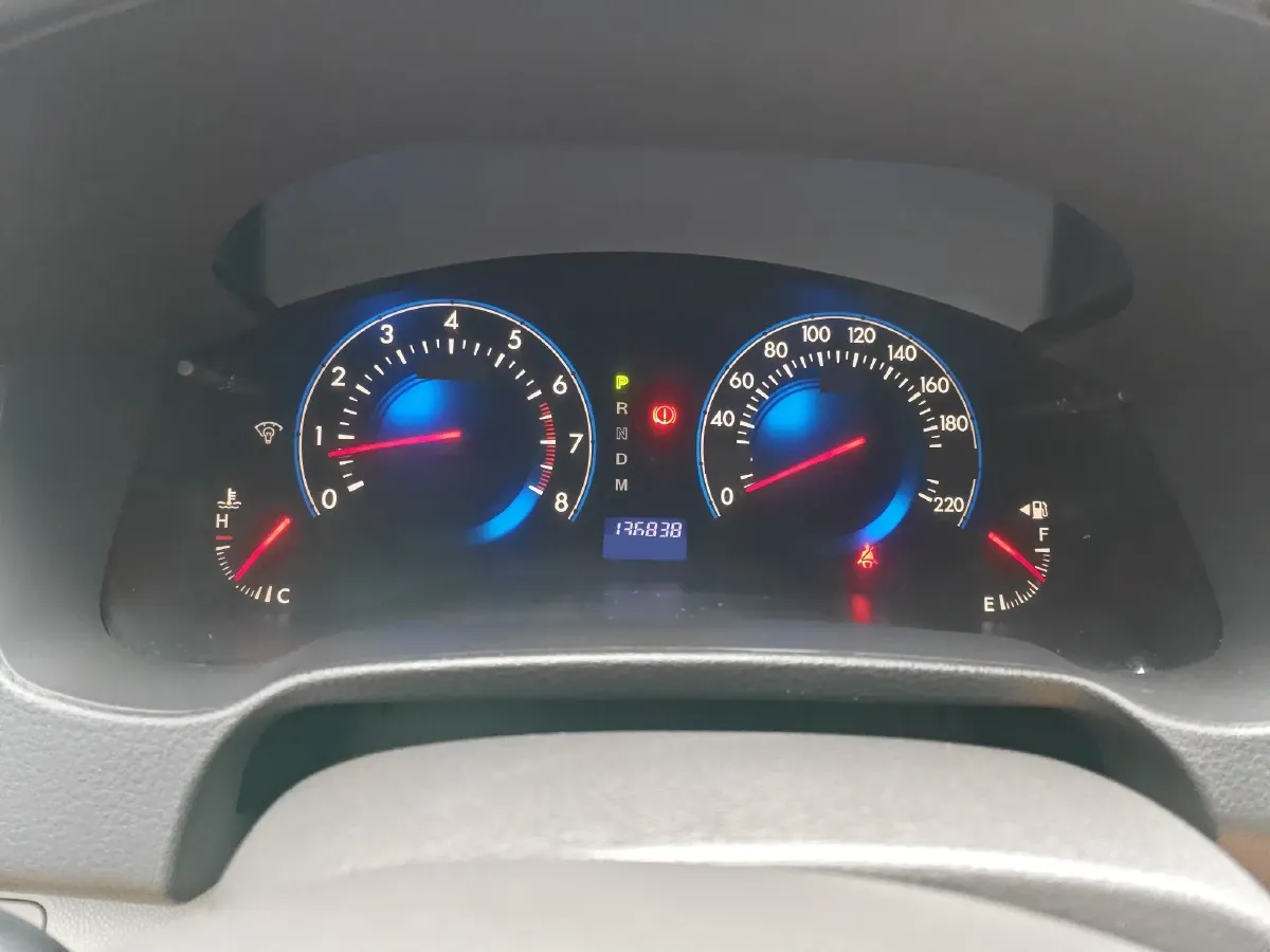 2013 Mazda 8 2.5L 163HP L4 5AT,autocango,china used car exporter,china ev exporter,chinese used car exporter,chinese used ev exporter