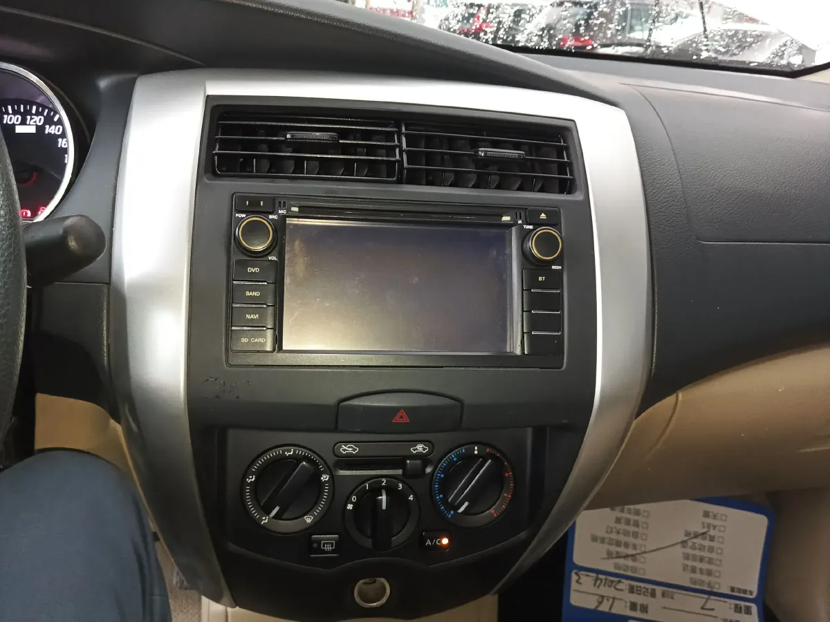 2013 Nissan Livina 1.6L 124HP L4 CVT,autocango,china used car exporter,china ev exporter,chinese used car exporter,chinese used ev exporter