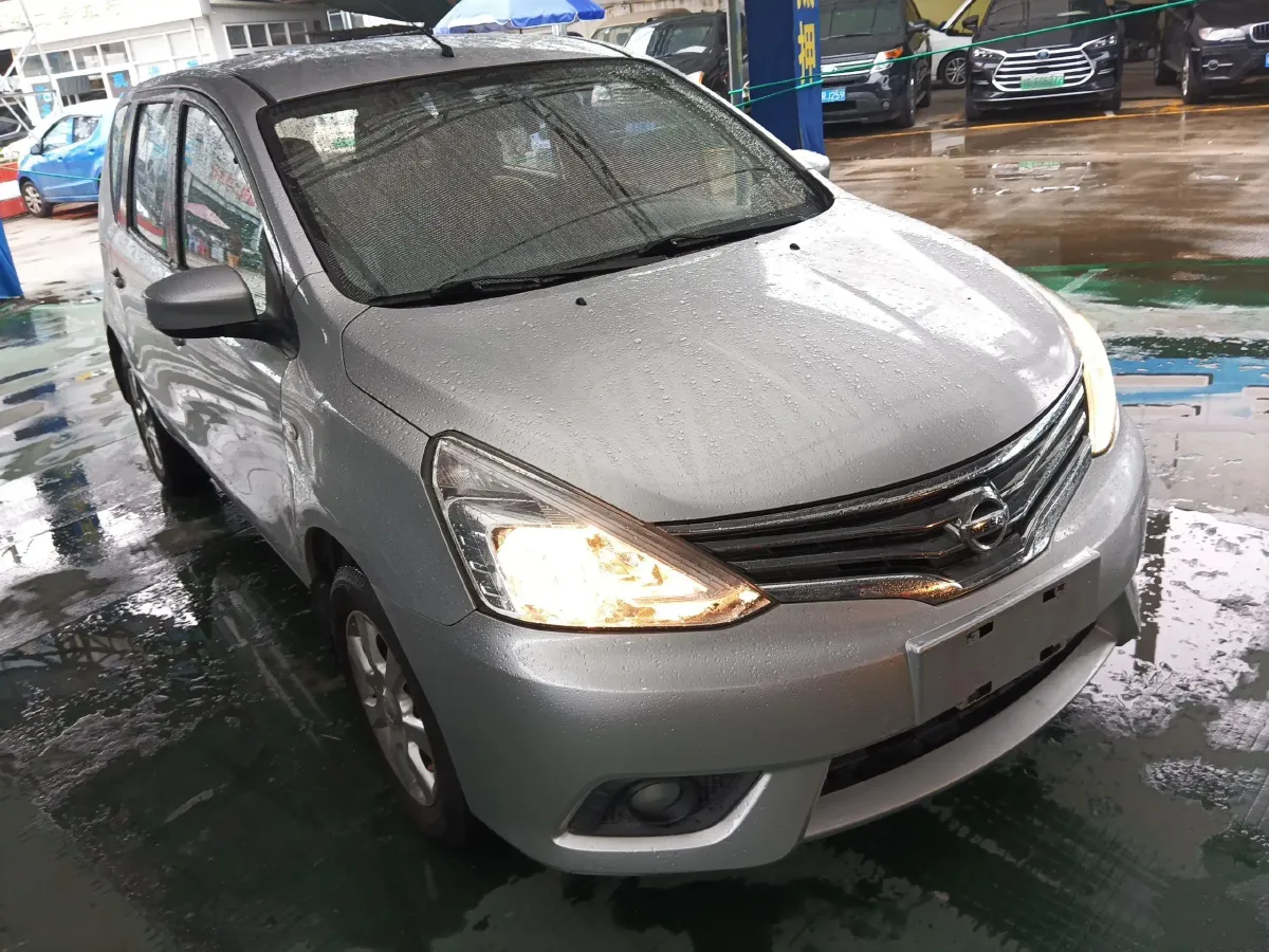 2013 Nissan Livina 1.6L 124HP L4 CVT,autocango,china used car exporter,china ev exporter,chinese used car exporter,chinese used ev exporter