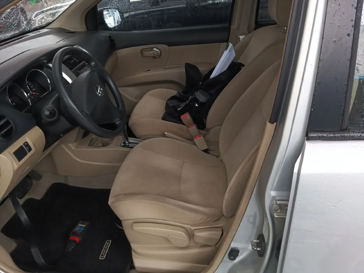 2013 Nissan Livina 1.6L 124HP L4 CVT,autocango,china used car exporter,china ev exporter,chinese used car exporter,chinese used ev exporter