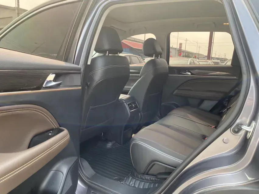 2019 GAC Trumpchi GS5 1.5T 169HP L4 6AT,autocango,china used car exporter,china ev exporter,chinese used car exporter,chinese used ev exporter