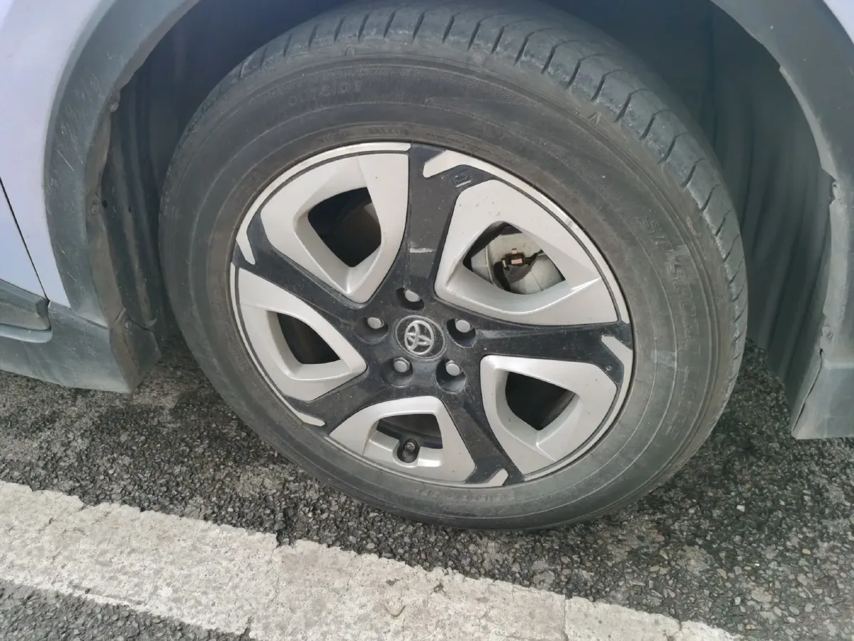 2020 Toyota C-HR EV BEV 54.3KWH,autocango,china used car exporter,china ev exporter,chinese used car exporter,chinese used ev exporter