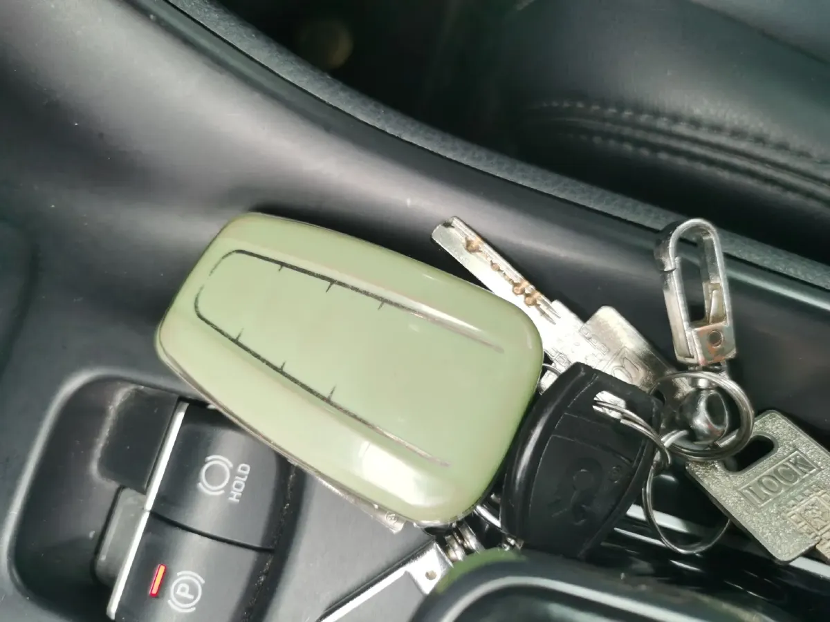 2020 Toyota C-HR EV BEV 54.3KWH,autocango,china used car exporter,china ev exporter,chinese used car exporter,chinese used ev exporter