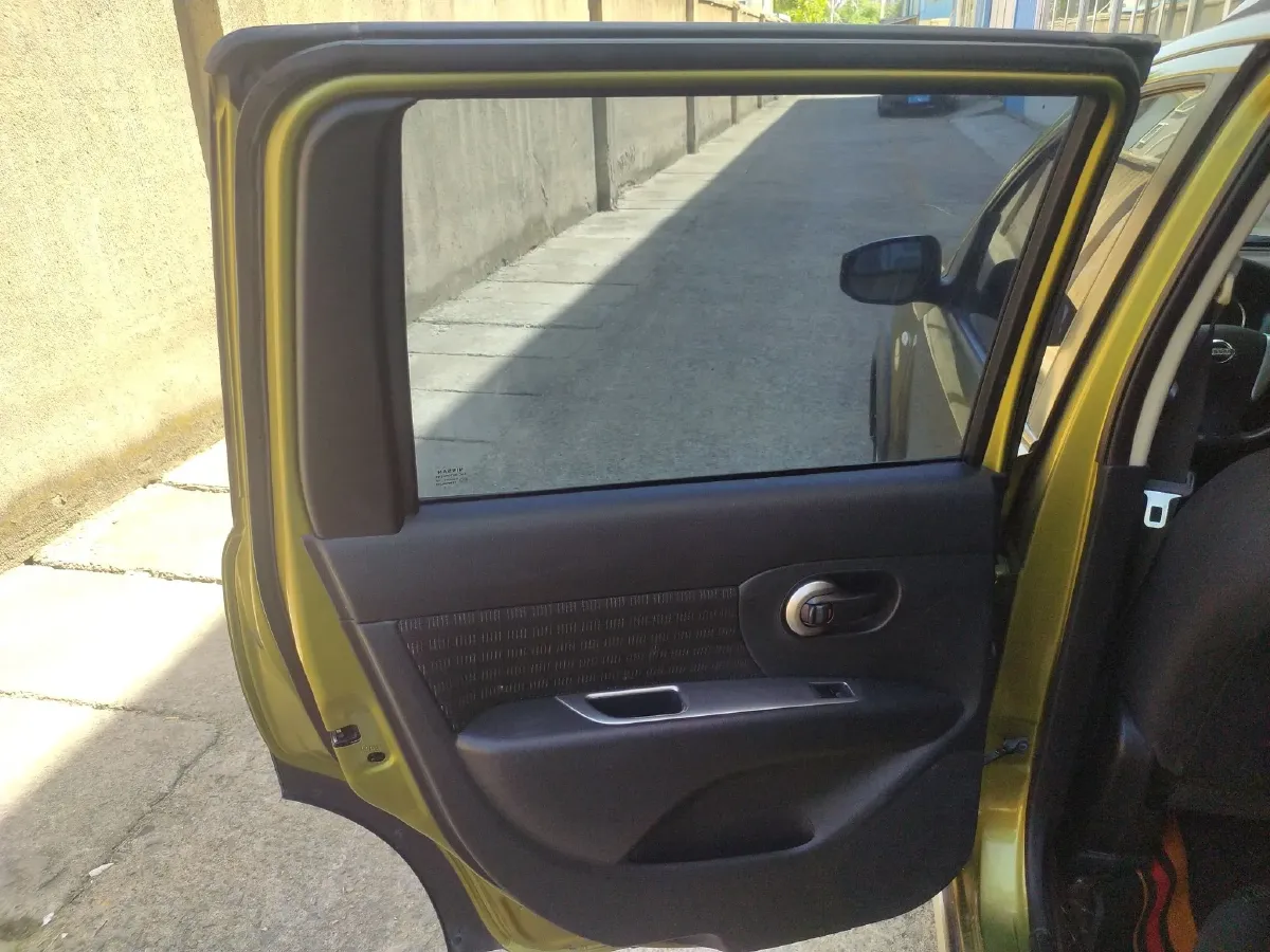 2013 Nissan Livina 1.6L 124HP L4 CVT,autocango,china used car exporter,china ev exporter,chinese used car exporter,chinese used ev exporter