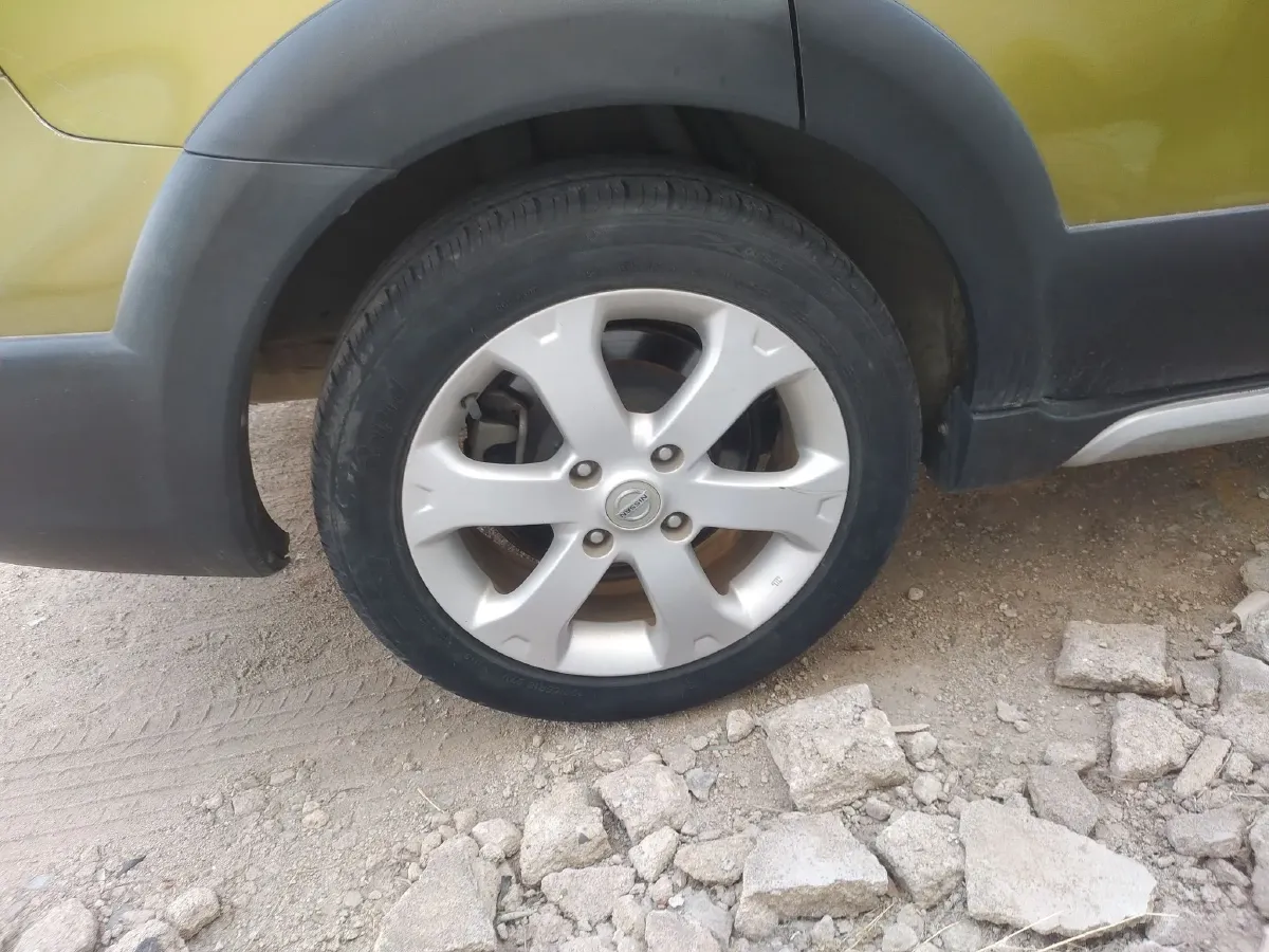 2013 Nissan Livina 1.6L 124HP L4 CVT,autocango,china used car exporter,china ev exporter,chinese used car exporter,chinese used ev exporter