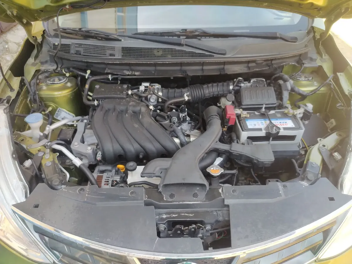 2013 Nissan Livina 1.6L 124HP L4 CVT,autocango,china used car exporter,china ev exporter,chinese used car exporter,chinese used ev exporter