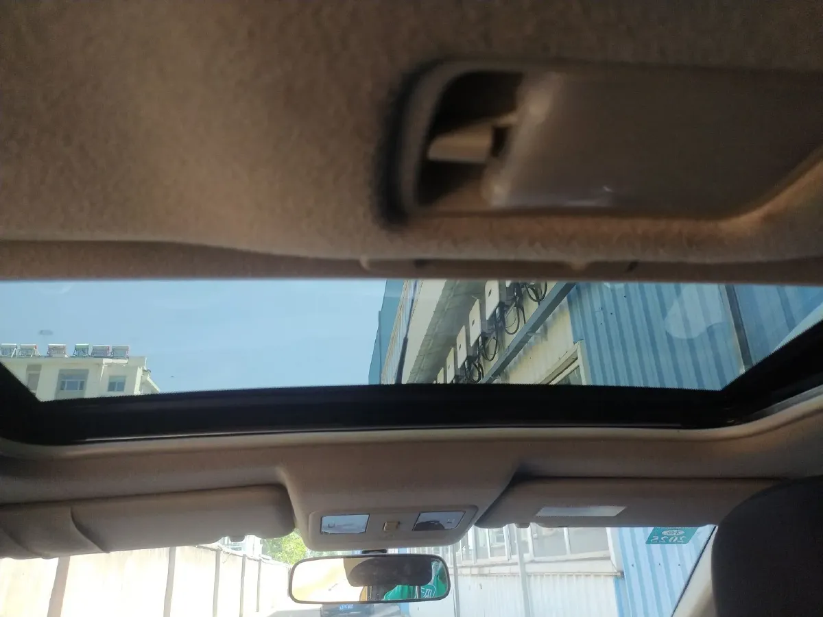 2013 Nissan Livina 1.6L 124HP L4 CVT,autocango,china used car exporter,china ev exporter,chinese used car exporter,chinese used ev exporter