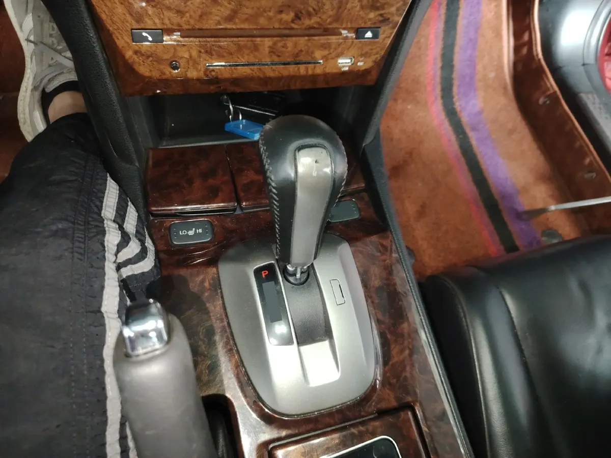 2011 Honda Crosstour 3.5L 280HP V6 5AT,autocango,china used car exporter,china ev exporter,chinese used car exporter,chinese used ev exporter