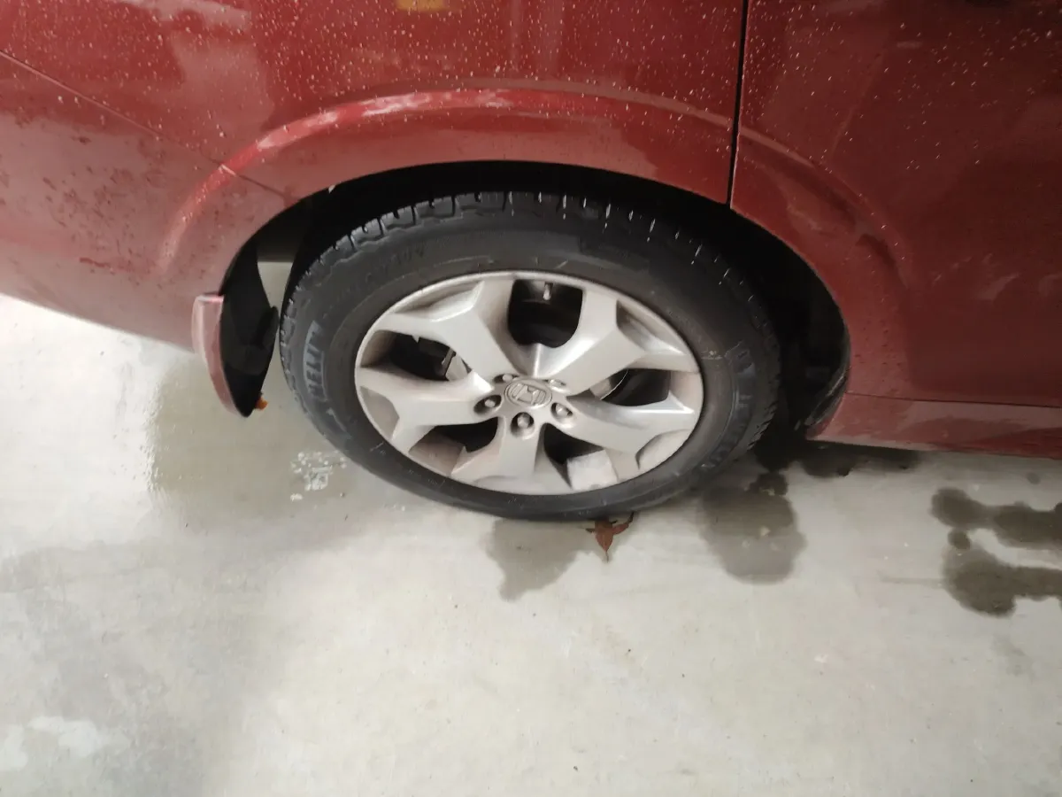 2011 Honda Crosstour 3.5L 280HP V6 5AT,autocango,china used car exporter,china ev exporter,chinese used car exporter,chinese used ev exporter