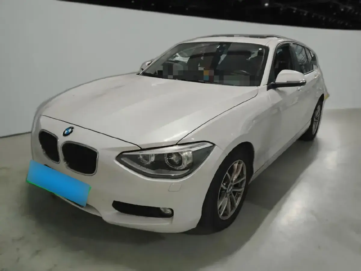 2013 BMW 1 Series 1.6T 170HP L4 8AT