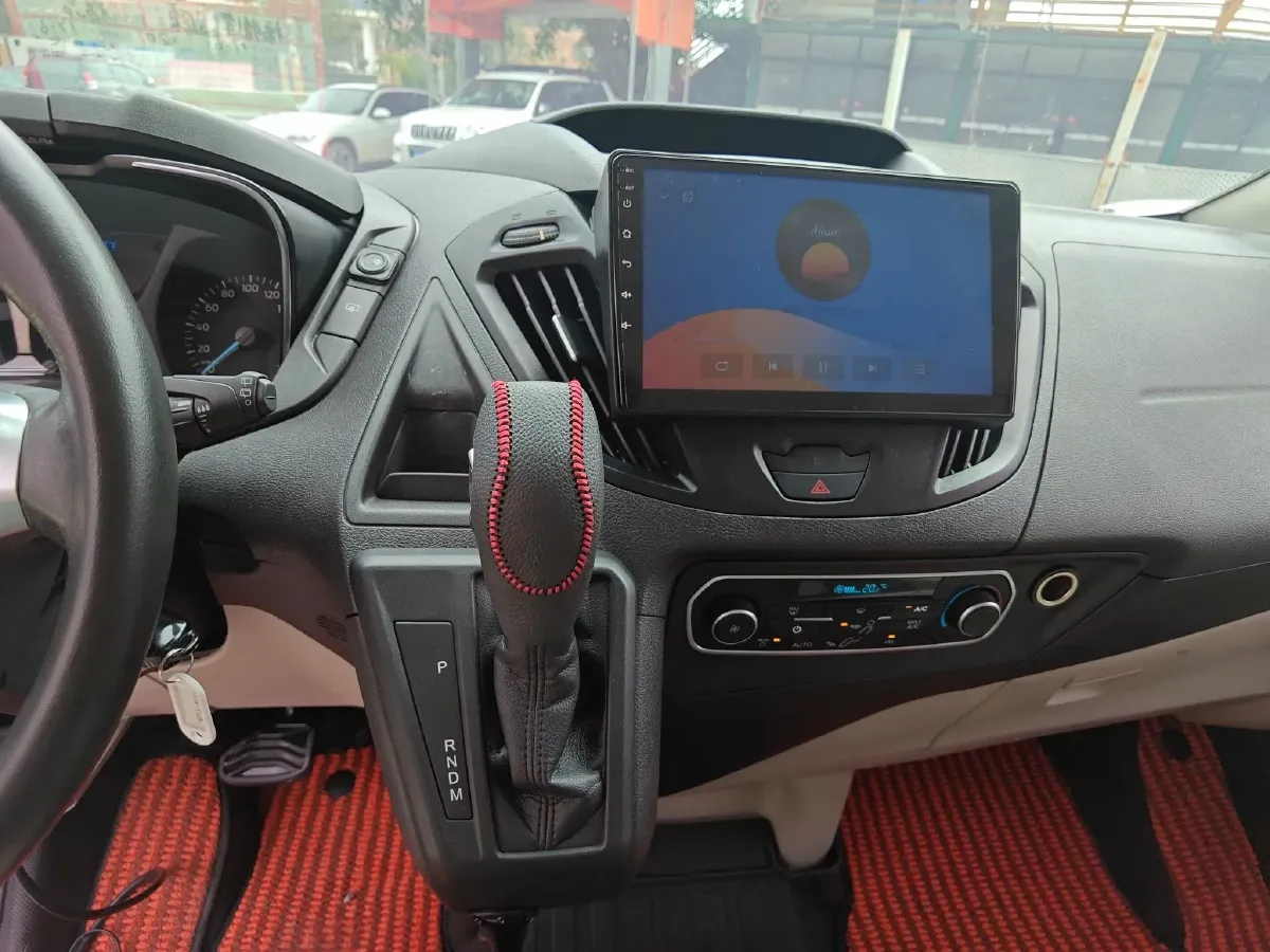 2017 Ford Tourneo 2.0T 203HP L4 6AT,autocango,china used car exporter,china ev exporter,chinese used car exporter,chinese used ev exporter