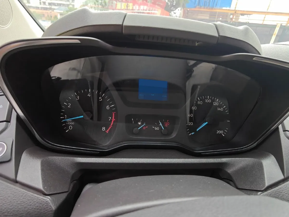 2017 Ford Tourneo 2.0T 203HP L4 6AT,autocango,china used car exporter,china ev exporter,chinese used car exporter,chinese used ev exporter