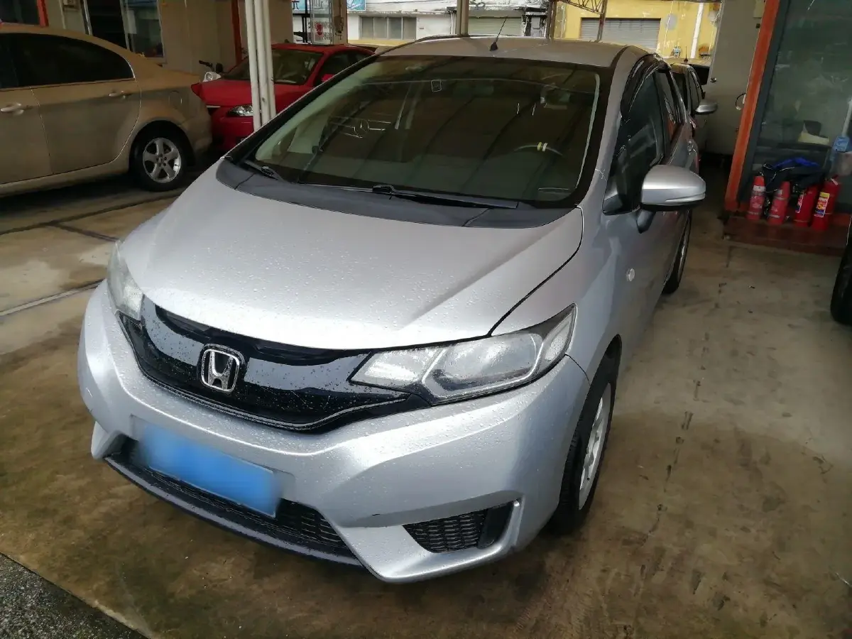 2014 Honda Fit 1.5L 131HP L4 5MT