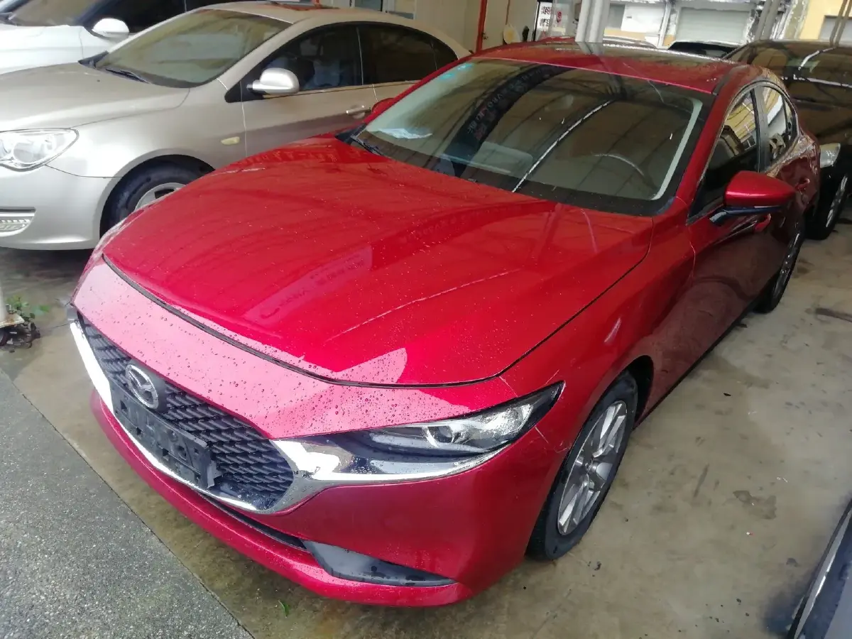 2020 Mazda 3 Axela 1.5L 117HP L4 6AT