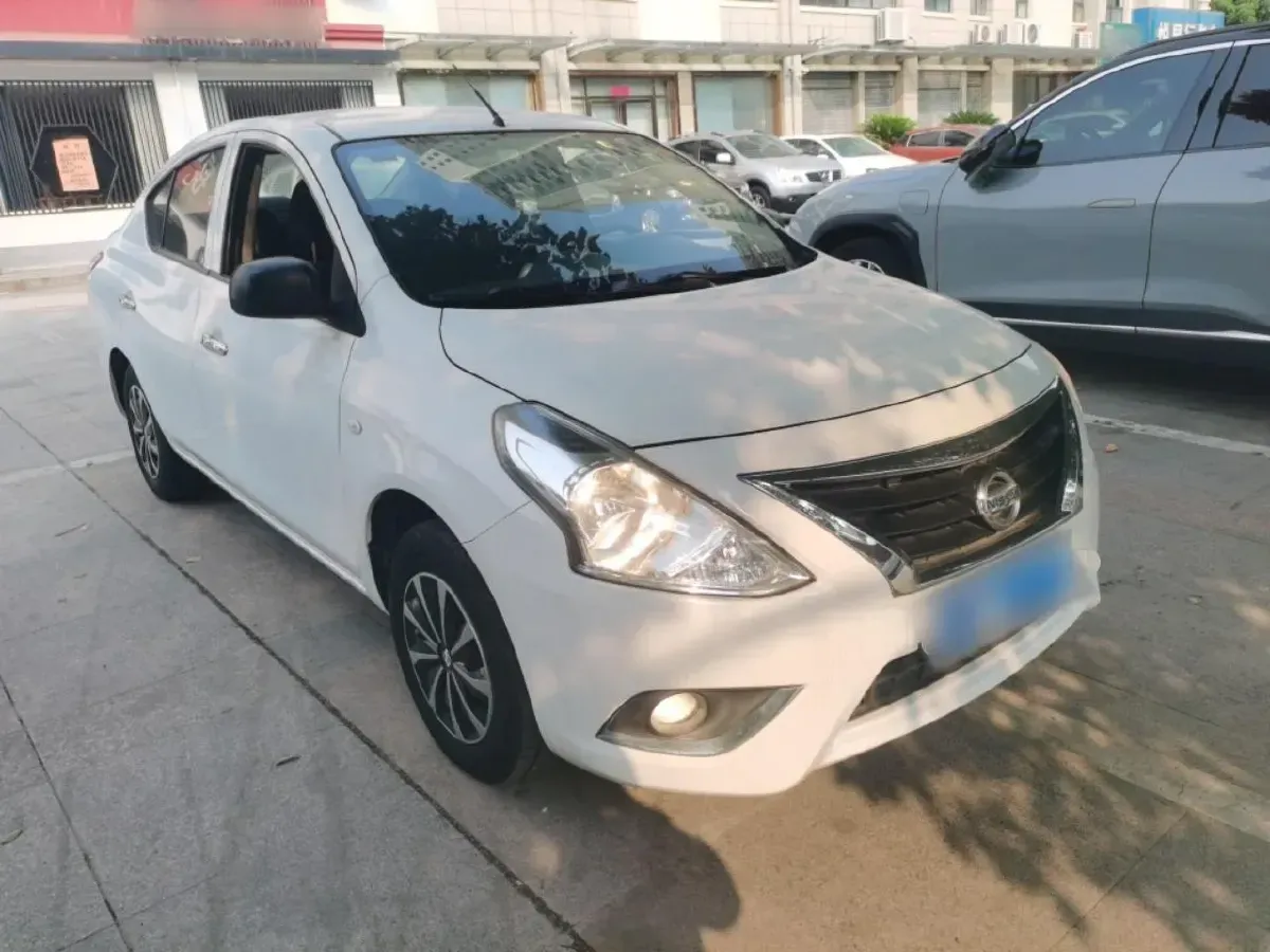 2016 Nissan Sunny 1.5L 112HP L4 5MT,autocango,china used car exporter,china ev exporter,chinese used car exporter,chinese used ev exporter