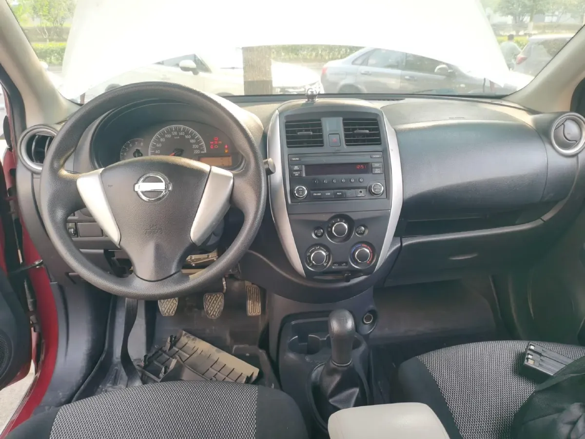 2016 Nissan Sunny 1.5L 112HP L4 5MT,autocango,china used car exporter,china ev exporter,chinese used car exporter,chinese used ev exporter