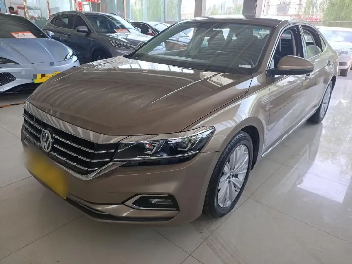 2019 Volkswagen Passat 2.0T 186HP L4 7DCT