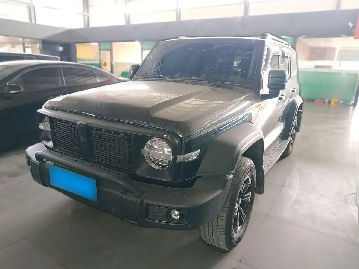 2023 Tank 300 2.0T 227HP L4 8AT