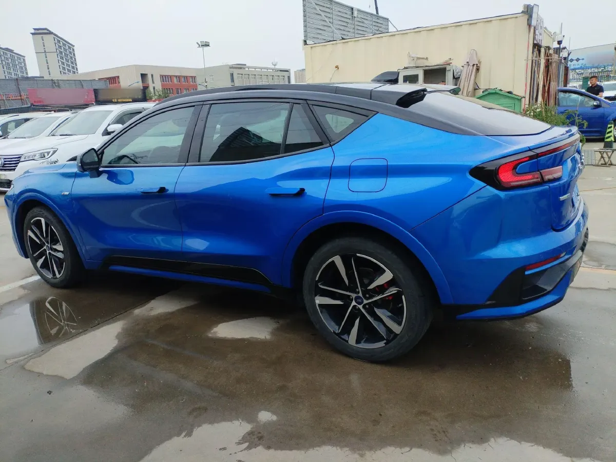 2022 Ford EVOS 2.0T 238HP L4 8AT,autocango,china used car exporter,china ev exporter,chinese used car exporter,chinese used ev exporter