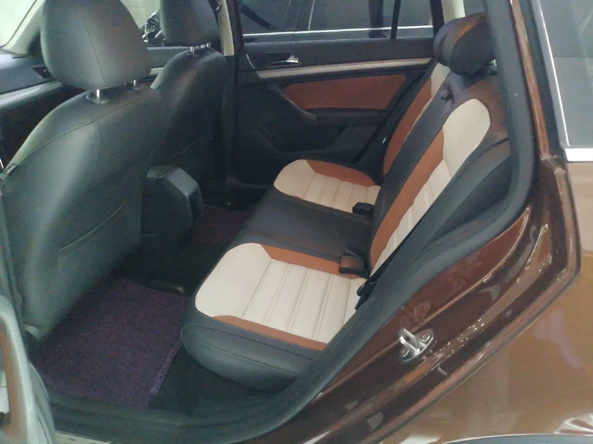 2017 Volkswagen Cross Lavida 1.4T 131HP L4 7DCT,autocango,china used car exporter,china ev exporter,chinese used car exporter,chinese used ev exporter