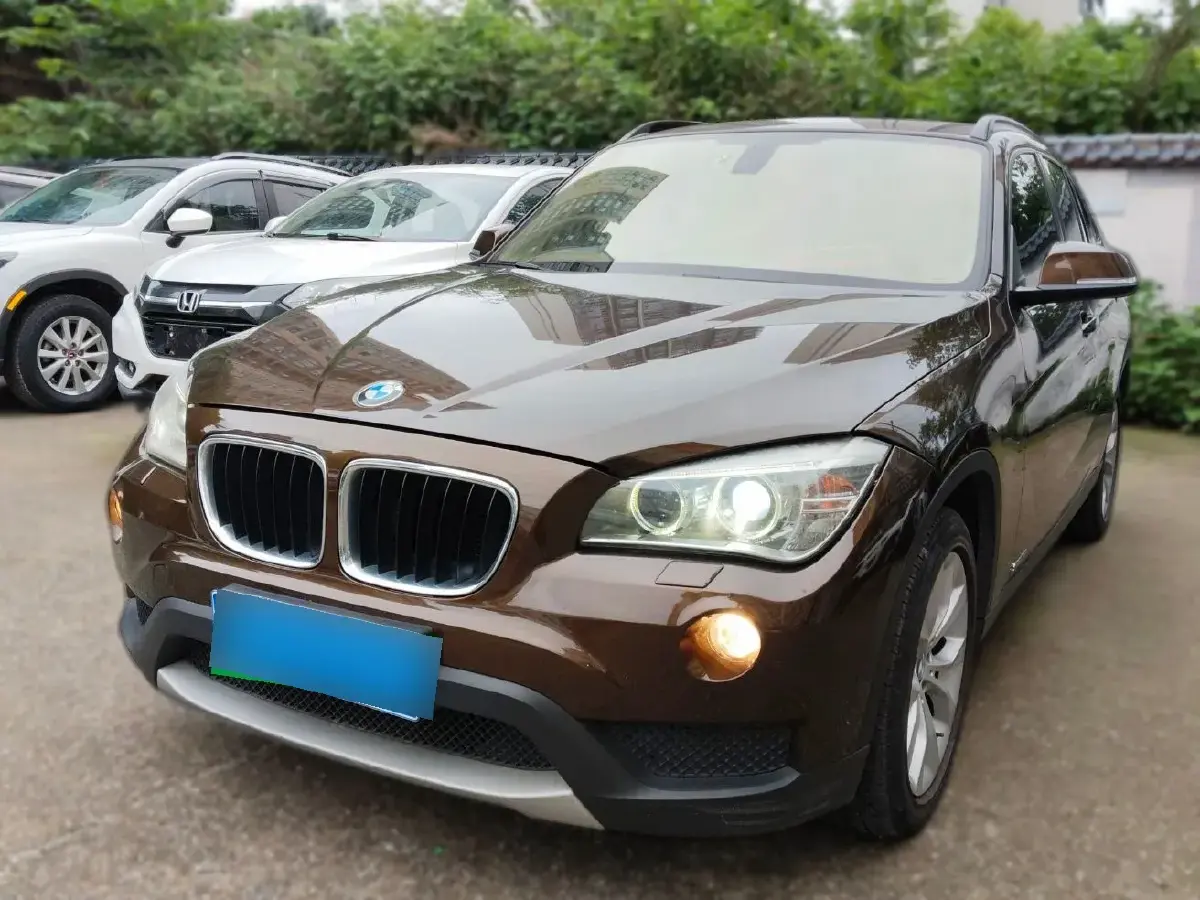 2012 BMW X1 2.0L 150HP L4 6AT