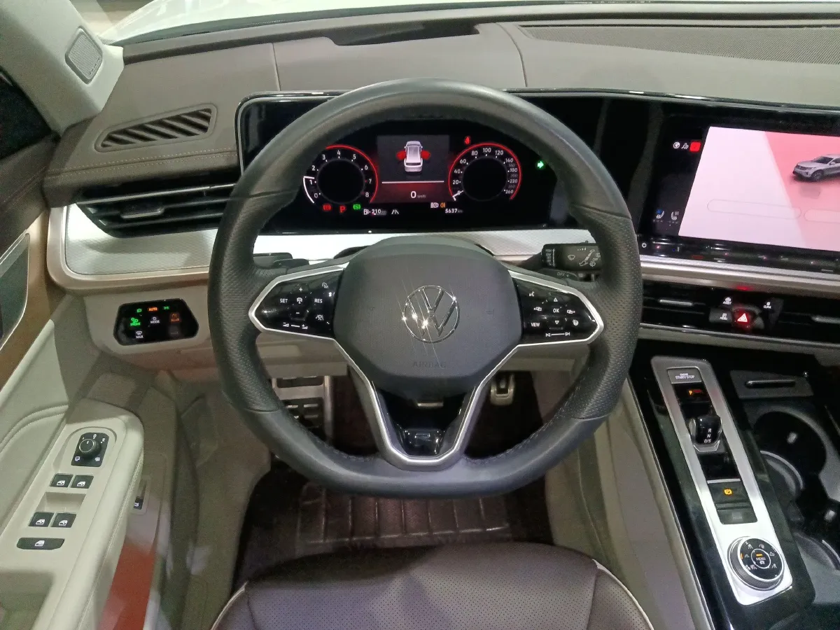 2023 Volkswagen Tavendor 2.0T 220HP L4 7DCT,autocango,china used car exporter,china ev exporter,chinese used car exporter,chinese used ev exporter