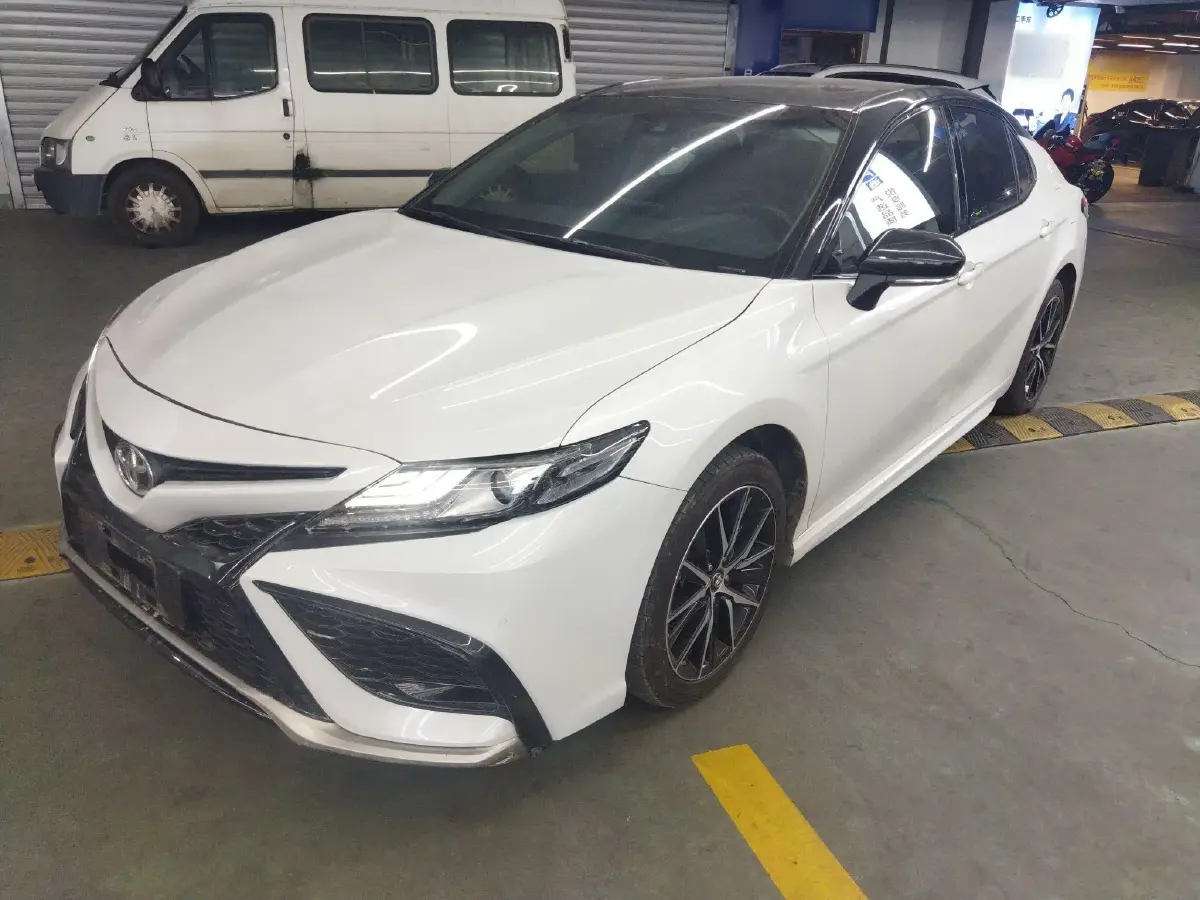 2021 Toyota Camry 2.0L 178HP L4 CVT