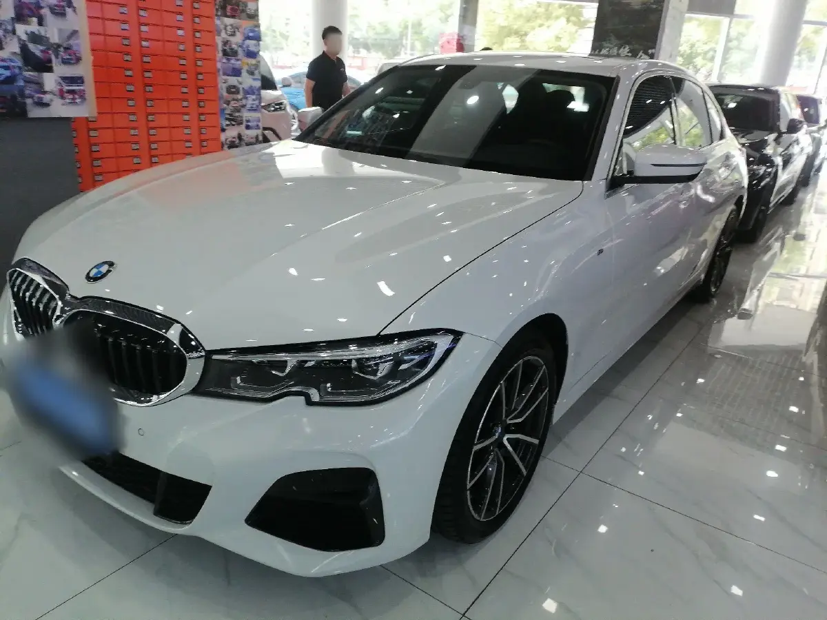 2021 BMW 3 Series 2.0T 156HP L4 8AT