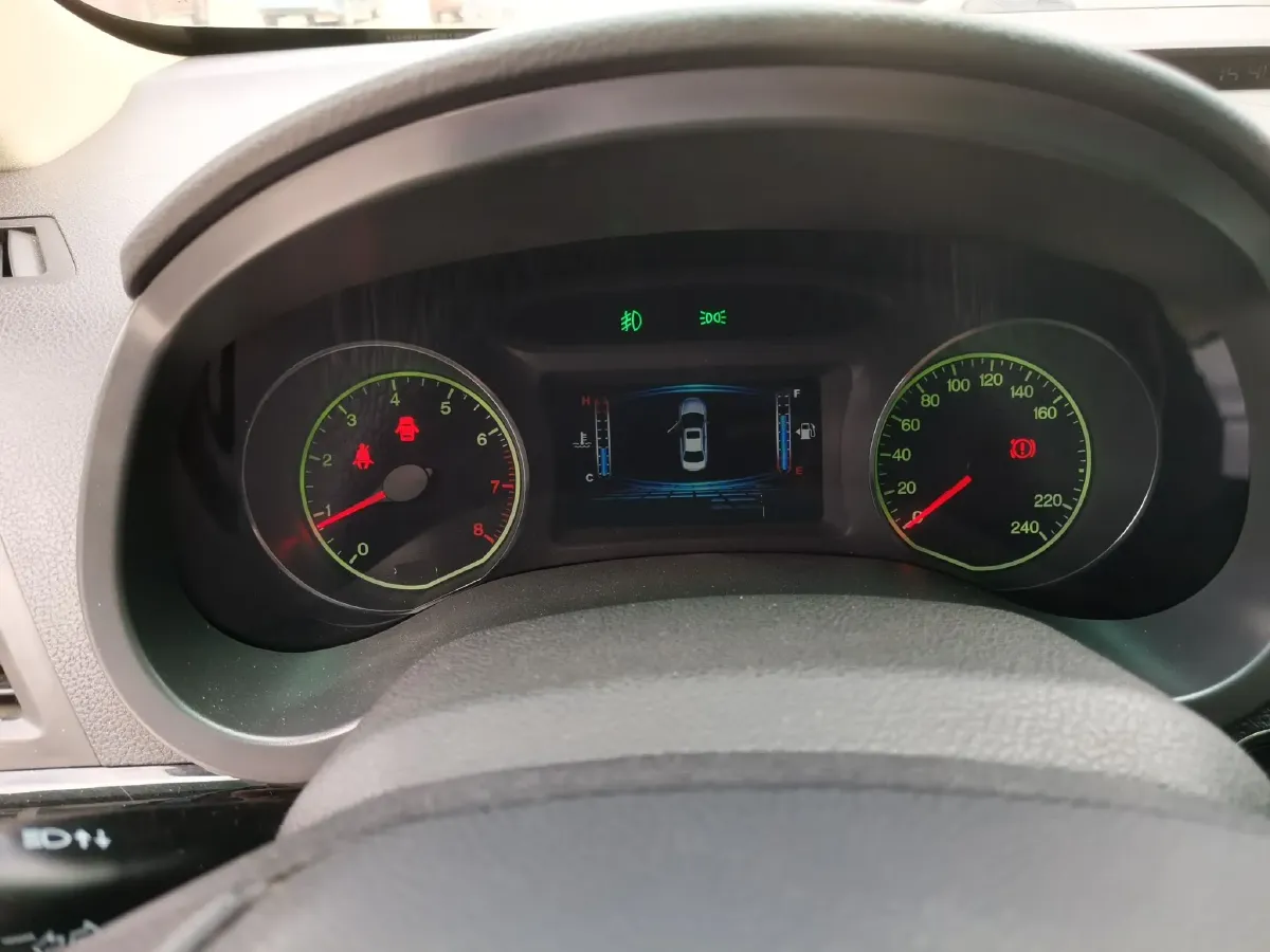 2014 BYD SuRui 1.5L 109HP L4 5MT,autocango,china used car exporter,china ev exporter,chinese used car exporter,chinese used ev exporter