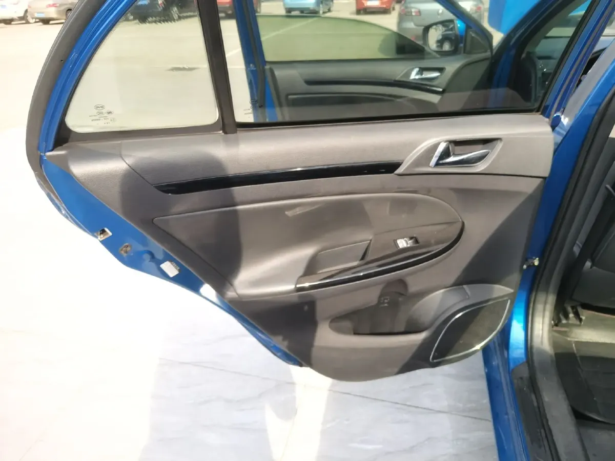 2014 BYD SuRui 1.5L 109HP L4 5MT,autocango,china used car exporter,china ev exporter,chinese used car exporter,chinese used ev exporter