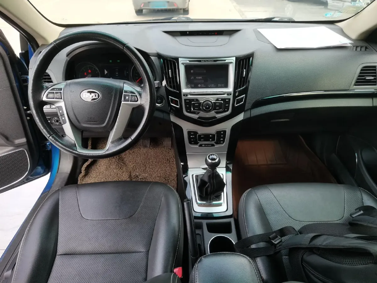 2014 BYD SuRui 1.5L 109HP L4 5MT,autocango,china used car exporter,china ev exporter,chinese used car exporter,chinese used ev exporter